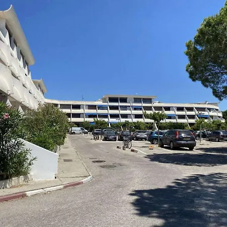 Apartment 2 Pieces Avec Parking A Port Camargue - Fr-1-250-170