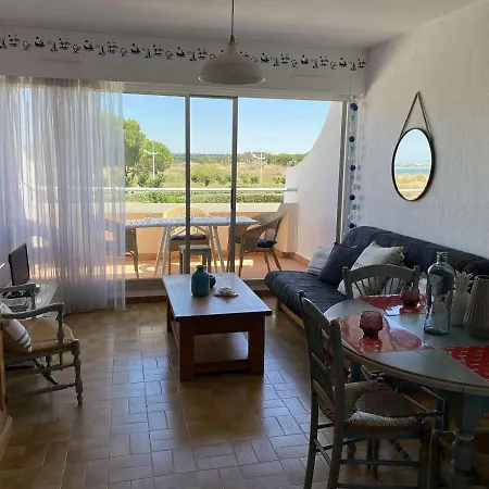 Apartamento 2 Pieces Avec Parking A Port Camargue - Fr-1-250-170 *